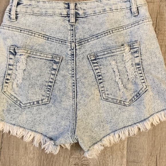 ChiOle Denim Jeans Studs and Kitties - Picture 6 of 9